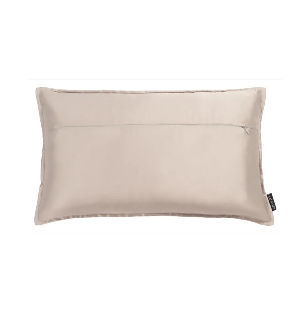 Safavieh Erna 12" x 20" Pillow