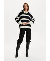 Women's Hooded Oversize Sweater