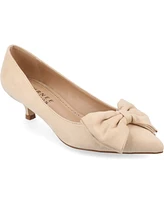 Journee Collection Women's Orana Wide Width Pointed Toe Kitten Heel Pumps