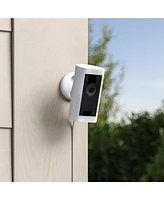 ring Stick up Cam Pro Plug-in in White