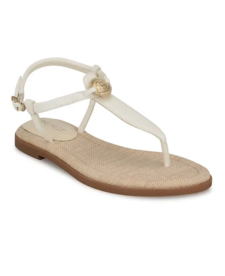 Nine West Women's Dayna Round Toe Casual Flat Sandals