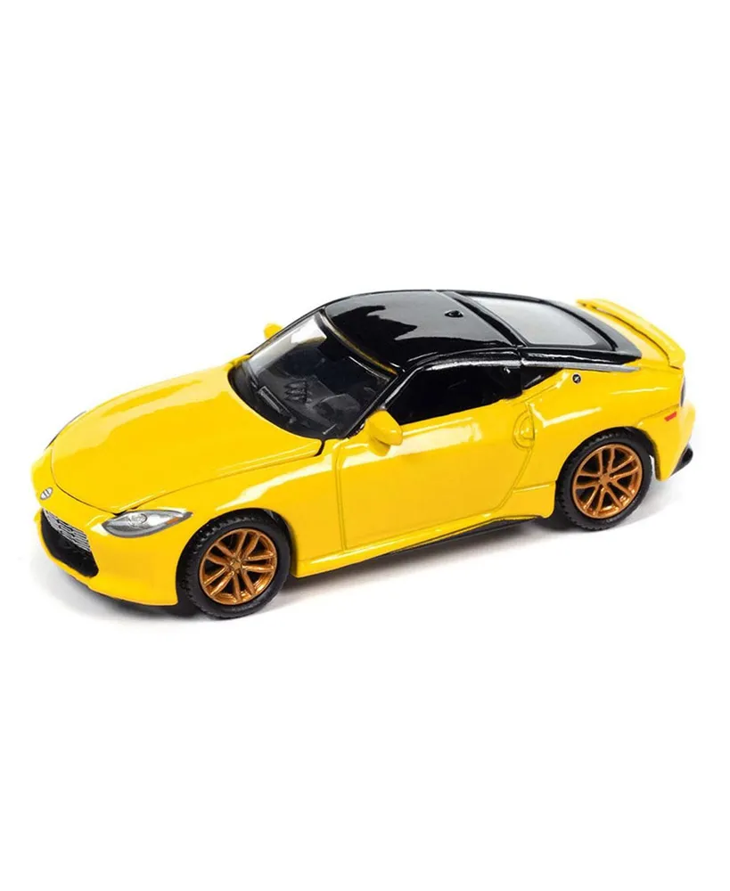 1/64 2023 Nissan Z, Ikazuchi Yellow Auto World