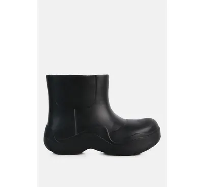 two tango gummy rain boots