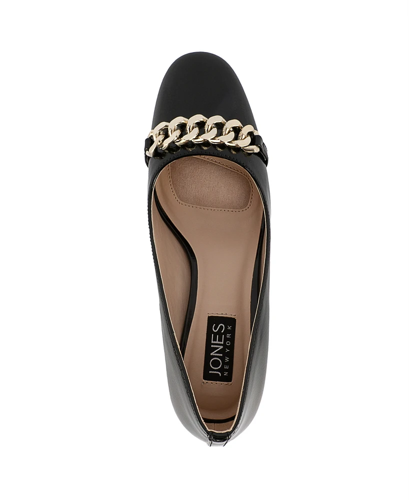 Jones New York Women's Korsa Chain Detail Block Heel Dress Pumps