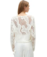 Women's Scallop Embroidered Top