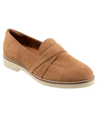 SoftWalk Walsh Loafer Flats