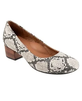 Women's Softwalk Lynn Pumps