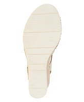 Gentle Souls Women's Elise Buckle Sandals