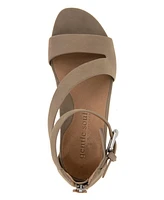 Gentle Souls Women's Gwen Platform Wedge Sandals