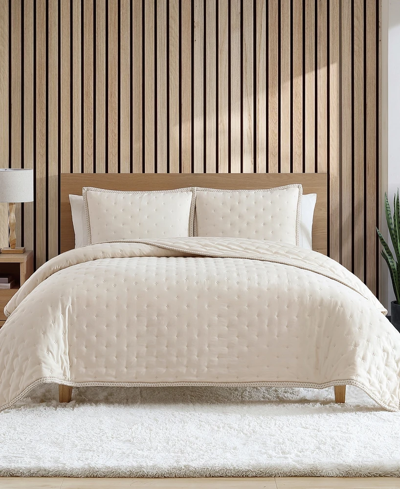 Ugg Devon Braid Quilt Set