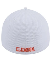New Era Men's White Clemson Tigers Active Slash Sides 39Thirty Flex Hat