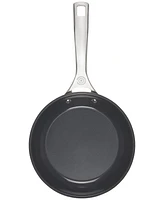 Le Creuset Essential Nonstick Ceramic Shallow 8" Frypan