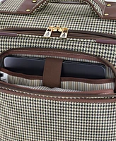 London Fog Cambridge 20" Expandable Spinner Carry On