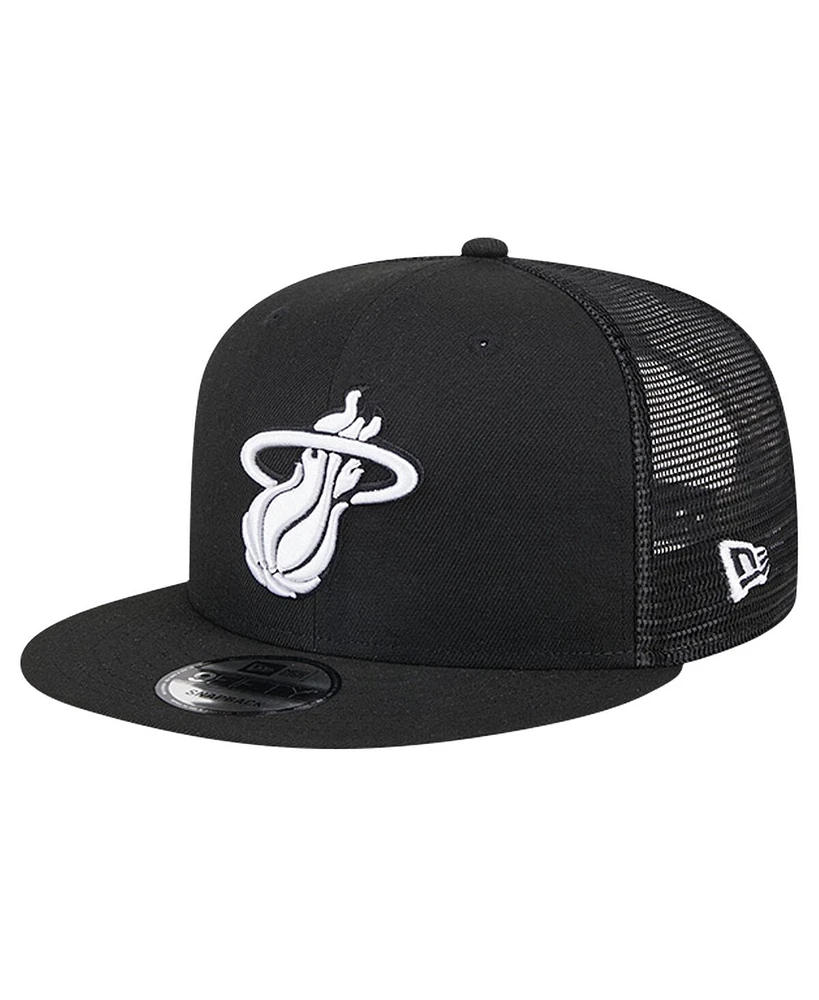 New Era Men's Black Miami Heat Evergreen 9FIFTY Trucker Snapback Hat