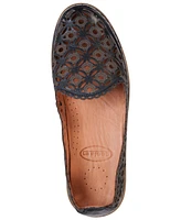 Cools 21 Women's Tumi Perforated Leather Flats