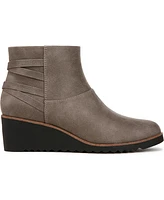 LifeStride Zariah Wedge Booties