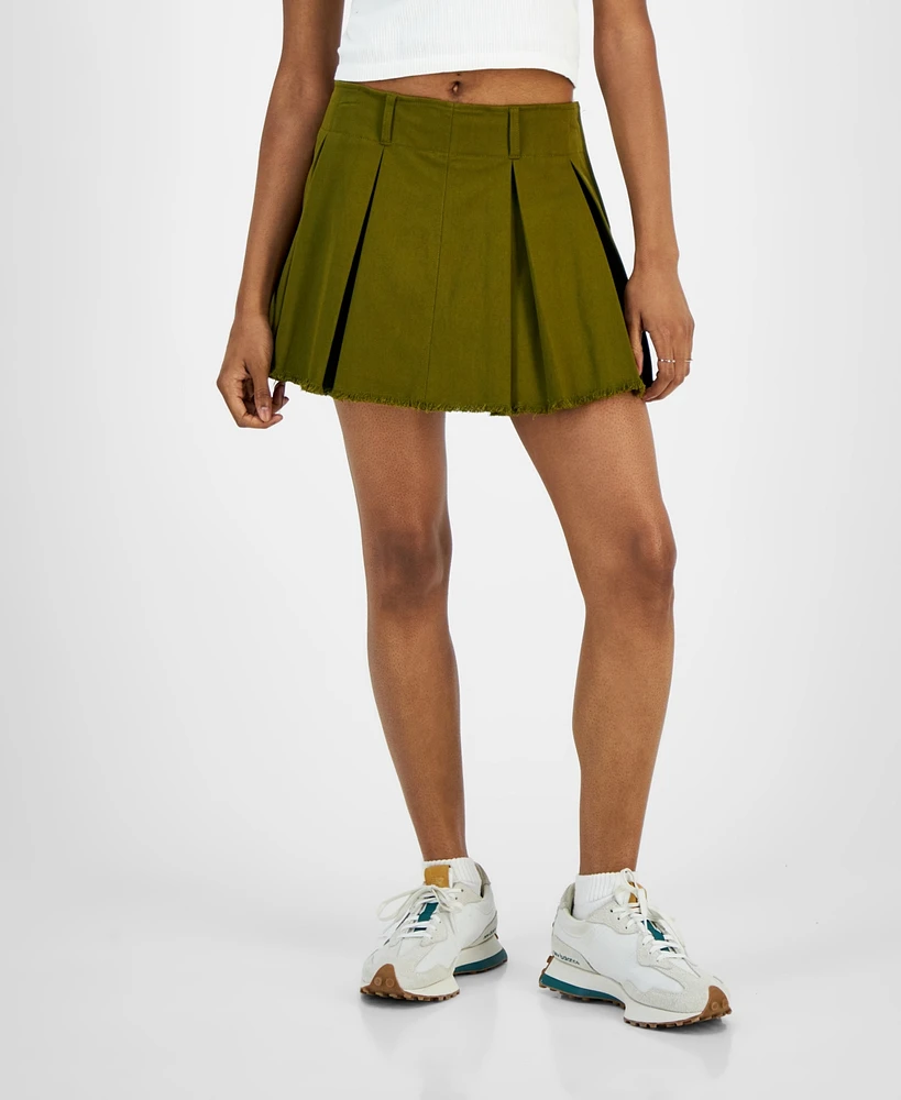 Ultra Flirt Juniors' Pleated Raw-Edge-Hem Mini Skort