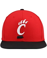 Mitchell & Ness Men's Red/Black Cincinnati Bearcats 2-Tone 2.0 Snapback Hat