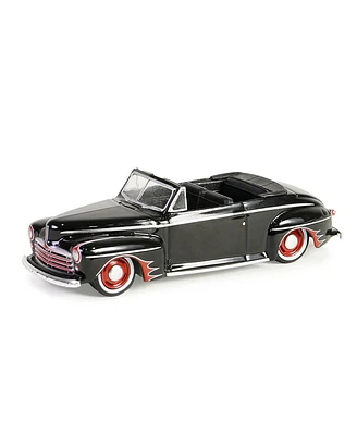 Greenlight Collectibles 1/64 1947 Ford Deluxe Convertible California Lowriders Greenlight