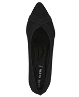 Anne Klein Women's Odiera Pointed Toe Flats