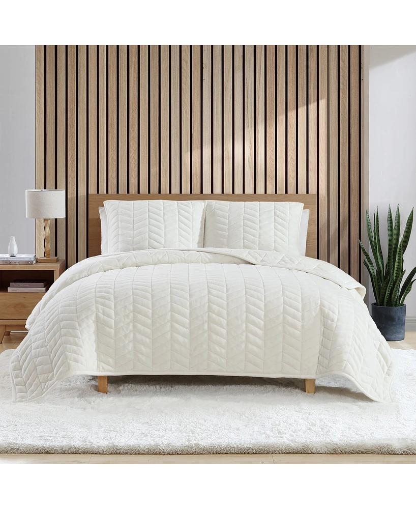 Closeout! Ugg Coco 3-Pc. Quilt Set, King