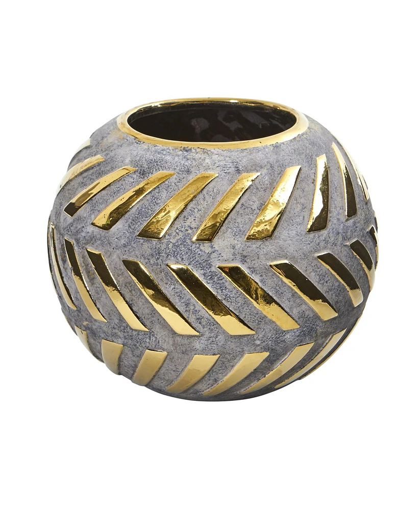 Slickblue Regal Round Stone Vase with Gold Accents