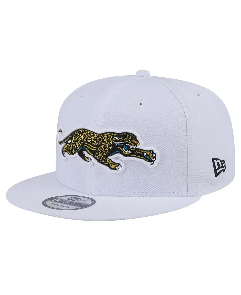 New Era Men's White Jacksonville Jaguars Throwback Crawl Standard 9FIFTY Snapback Hat