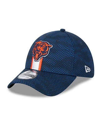 New Era Men's Navy Chicago Bears 2024 Sideline Primary Logo 39THIRTY Flex Hat