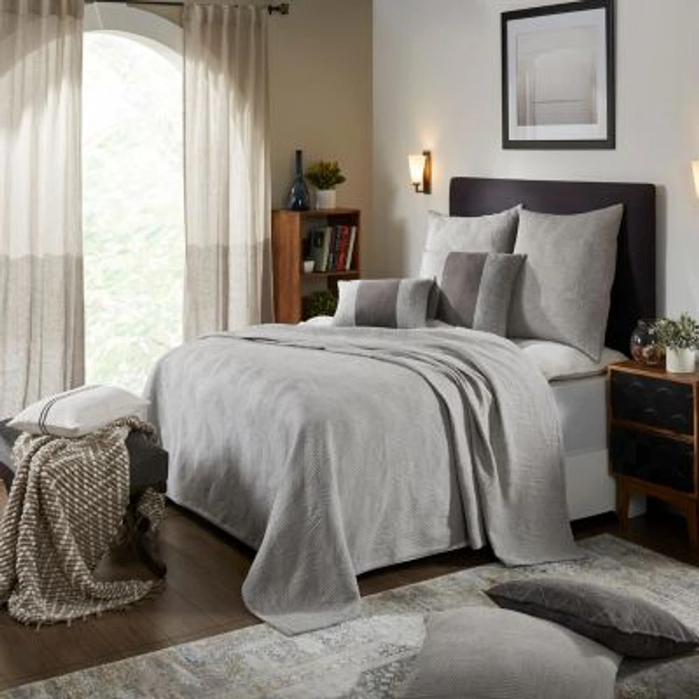 Ihi Home Park Cotton Coverlet Queen Grey