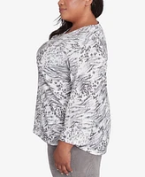 Alfred Dunner Plus Copenhagen Monotone Gray Animal Print Top