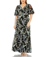 Mac Duggal Women's Plus Sheer Sleeve V Neck Floral Embroidered Gown