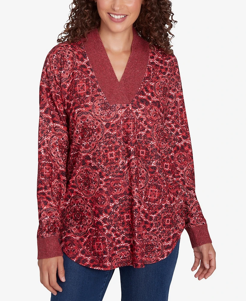 Ruby Rd. Petite V-Neck Leopard Medallion Printed Hatchi Knit Top with Solid Rib Trim