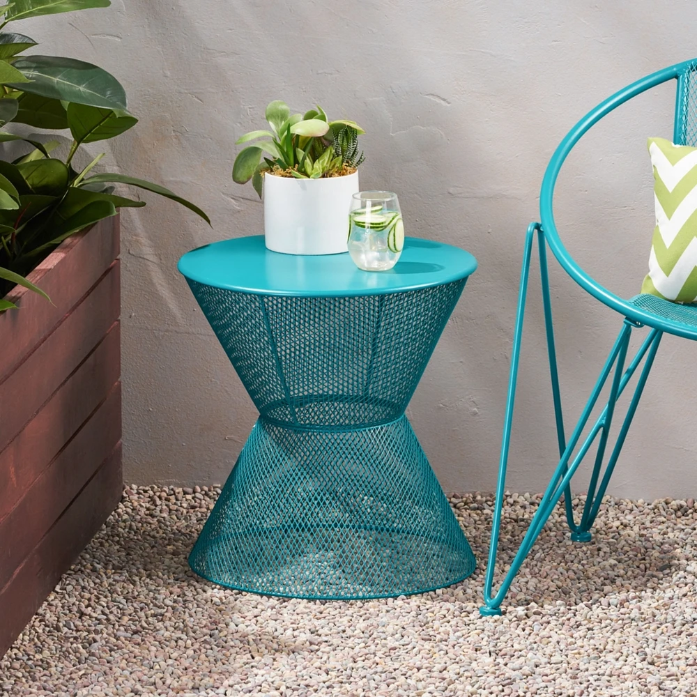 Simplie Fun Nevada Outdoor Side Table: Perfect Summer Companion For Relaxation