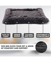 Details Pet Bed Mat, Plush Eyelash Faux Fur Calming Blanket Carpet Rug Mattress for Cats and Dogs inBordered Design