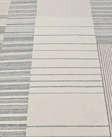 Exquisite Rugs Castine 6875 Rug Collection