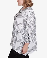 Alfred Dunner Plus Wild at Heart Geometric Woven Top with Necklace