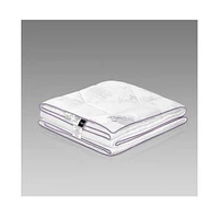 Togas Milk Dreams comforter King white