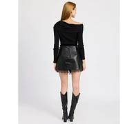 En Saison Women's Jett Lace-Trim Faux-Leather Skort