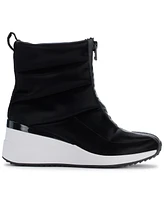 Dkny Women's Parla Zip Up Wedge Winter Booties