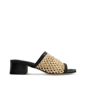 Bernardo Footwear Jenne Low Heel Sandal