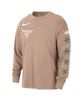 Nike Men's Tan Chicago Bulls 2024/25 City Edition Courtside Max90 Heavyweight Long Sleeve T-Shirt