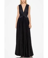 ONE33 Social Women's The Jaelyn | Black Pleated Gown