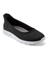 Easy Spirit Women's Noemi Lightweight Slip-On Flats