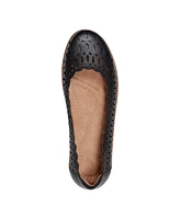 Earth Women's Luna Cutout Ballet Flats