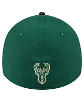 New Era Men's Hunter Green Milwaukee Bucks Sport Night Visor Hit 39THIRTY Flex Hat