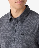 O'Neill Men's Trvlr Short Sleeve Printed Button-Front Performance Shirt