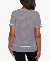 Alfred Dunner Petite Classics Crewneck Parrot Striped T-Shirt