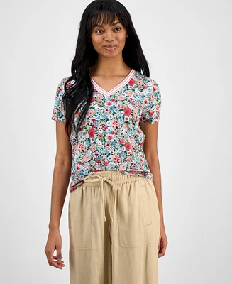 Nautica Jeans Women's Floral-Print V-Neck Top