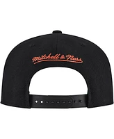 Mitchell & Ness Men's Black Illinois Fighting Illini Triple Play Snapback Hat