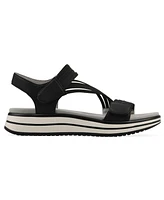 Cliffs by White Mountain Women's Hapford Sport Round Toe Sandals